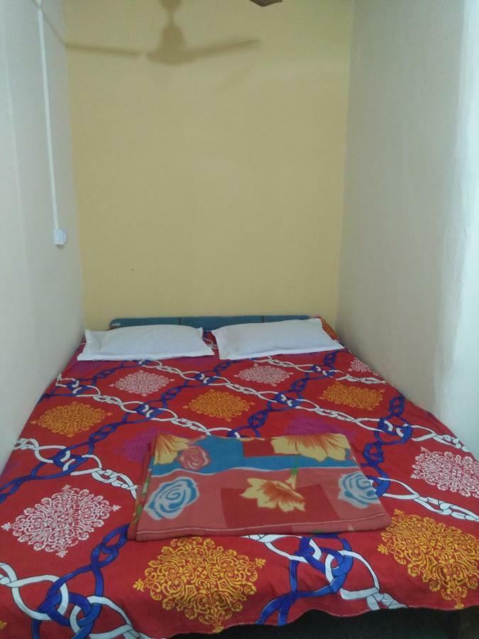 Atathi Niwas Guest House For Backpackers And Travellers Siliguri Exterior photo